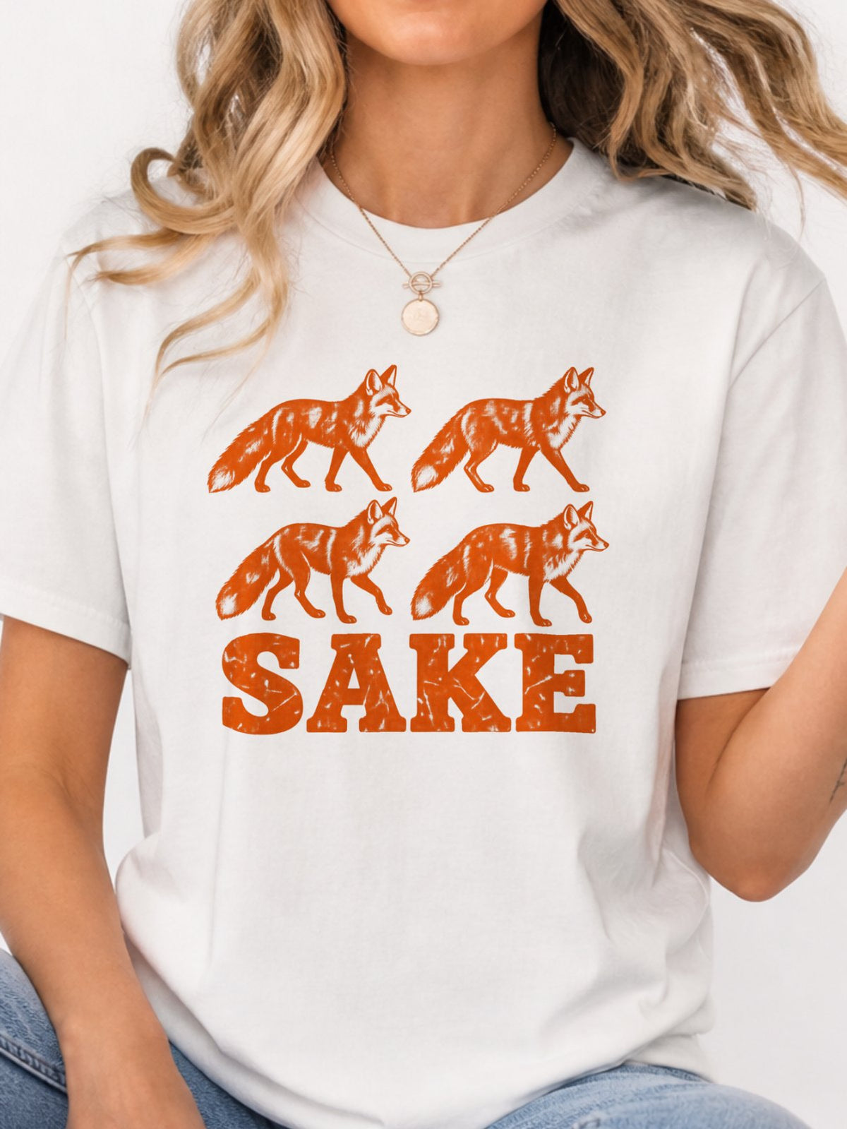 Four Foxes Sake Graphic T-Shirt - White Model