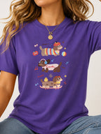 Cute Dachshund Dogs Graphic Tee - Lilac Model