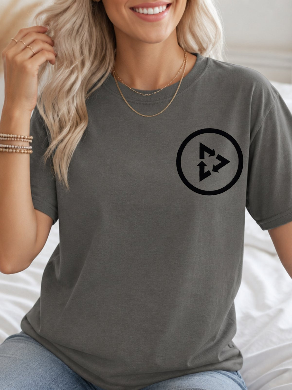 Circular Recycle Arrows Tee - Charcoal Model