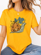 Snail Jack O Lantern Pumpkin Graphic T-Shirt - Gold Model