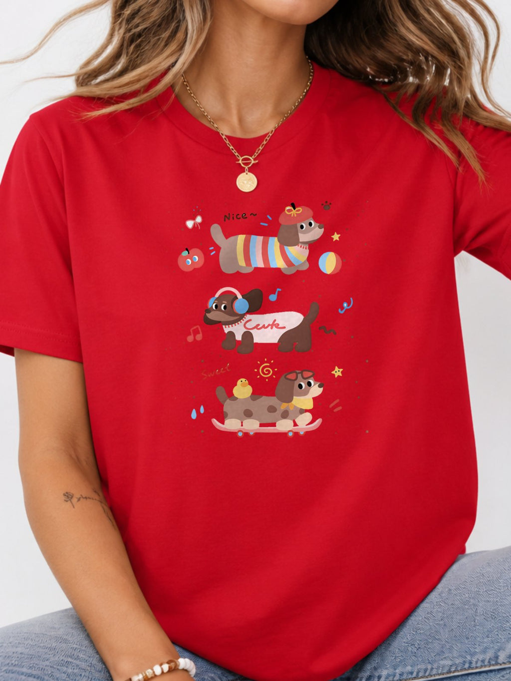 Cute Dachshund Dogs Graphic Tee - Red Model