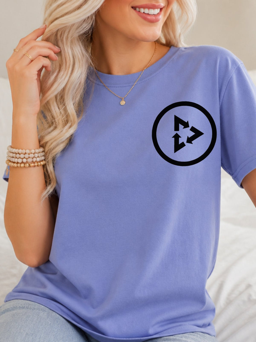 Circular Recycle Arrows Tee - Violet Model
