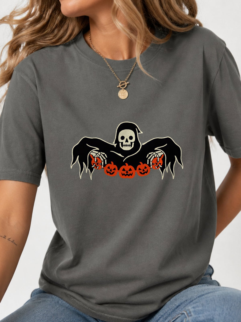 Grim Reaper Skeleton Pumpkin Halloween Tee - Charcoal Model