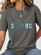 Stay Strong Distressed Script Graphic T-Shirt - Charcoal Model