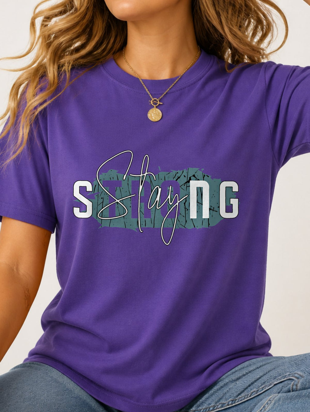 Stay Strong Distressed Script Graphic T-Shirt - Lilac Model