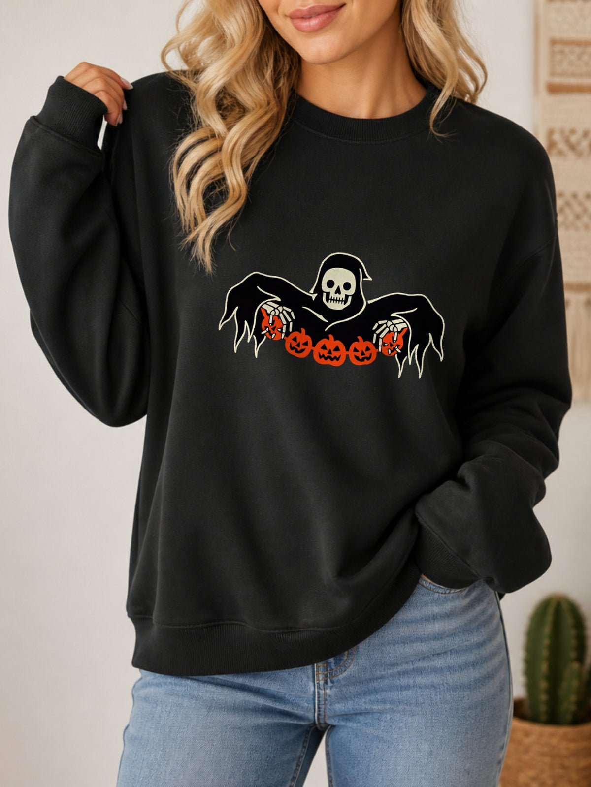 Grim Reaper Pumpkin Vintage Boho Sweatshirt - Hanes_Black Model