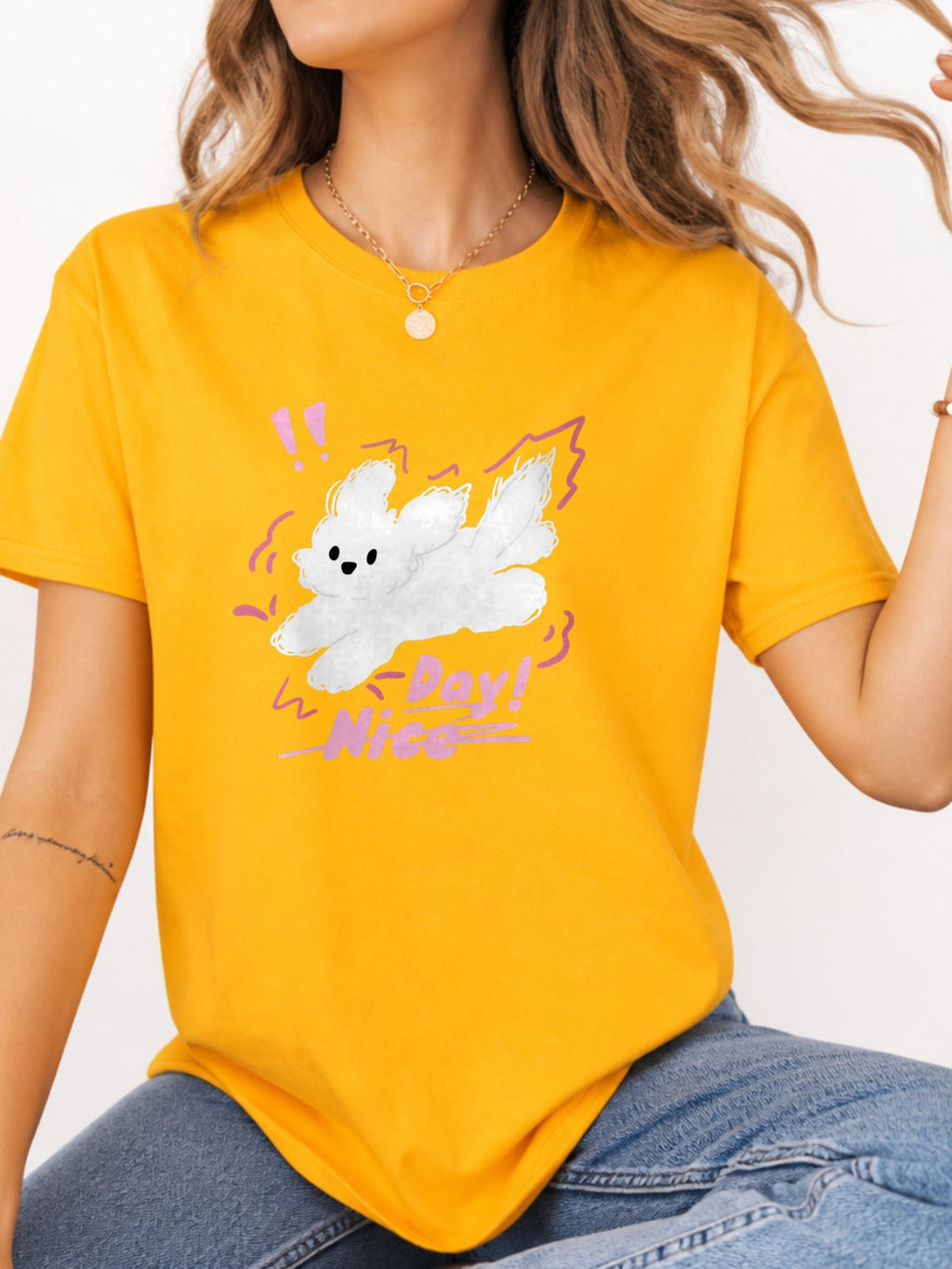 Nice Day Fluffy Dog Graphic T-Shirt - Gold Model
