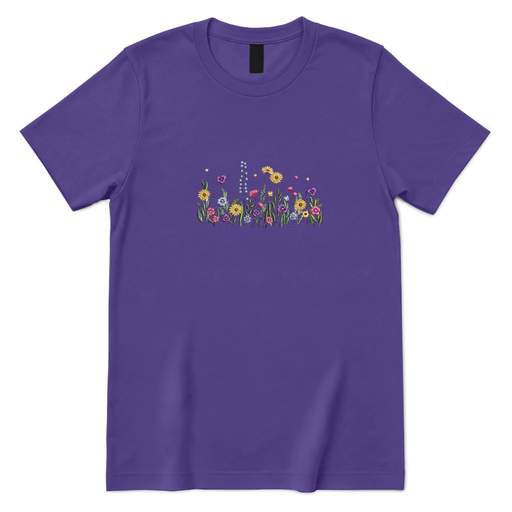 **Vintage Meadow Wildflower Graphic Tee, Boho Floral Print Casual Short Sleeve Shirt** - Lilac Front
