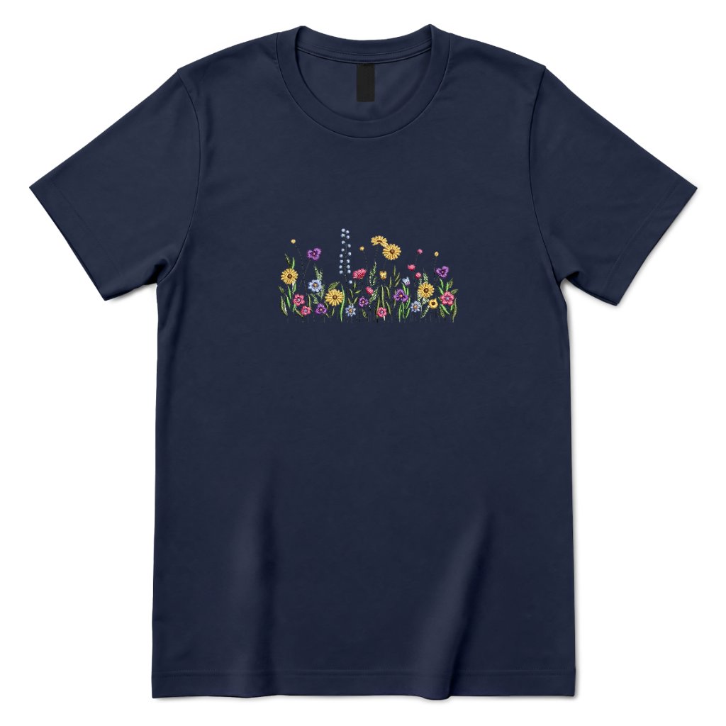 **Vintage Meadow Wildflower Graphic Tee, Boho Floral Print Casual Short Sleeve Shirt** - Navy Front